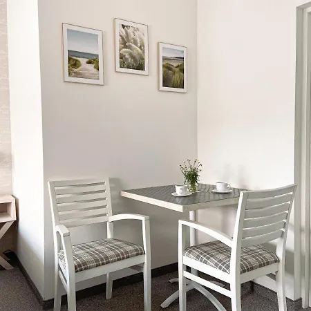 Bialy - Strefa Ciszy, Children Free *