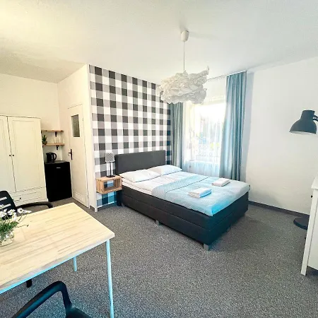 Homestay Bialy - Strefa Ciszy, Children Free Dzwirzyno