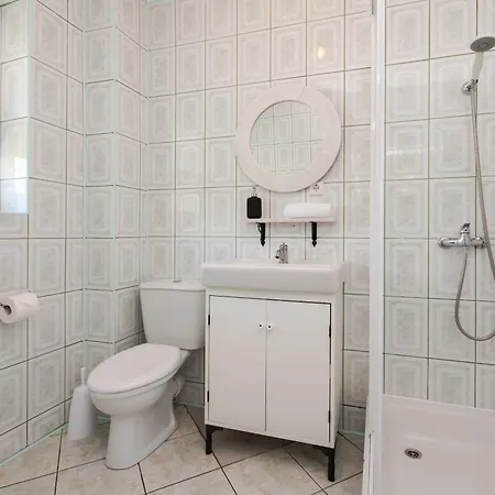 Bialy - Strefa Ciszy, Children Free *