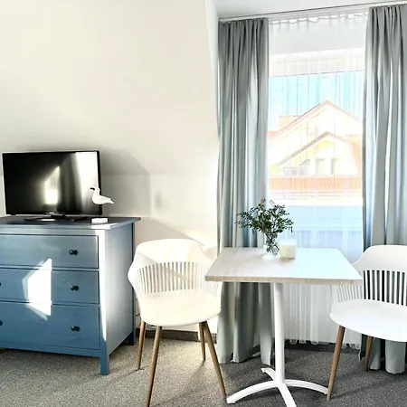 Homestay Bialy - Strefa Ciszy, Children Free