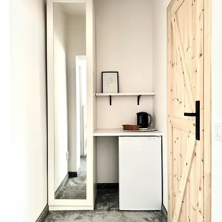 Habitación en casa particular Bialy - Strefa Ciszy, Children Free