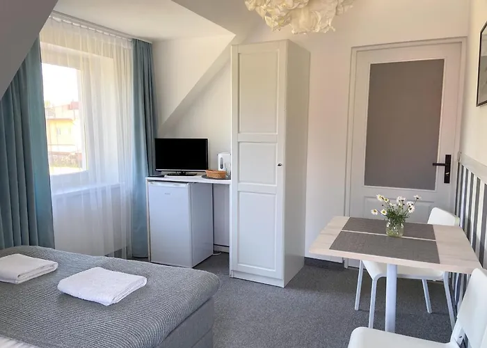 Bialy - Strefa Ciszy, Children Free