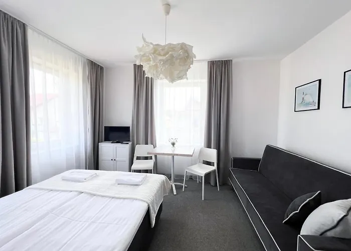 Bialy - Strefa Ciszy, Children Free