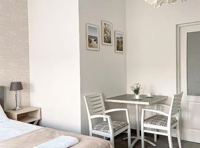 Bialy - Strefa Ciszy, Children Free *